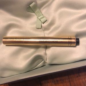 Yves saint laurent touché eclat radiant touch